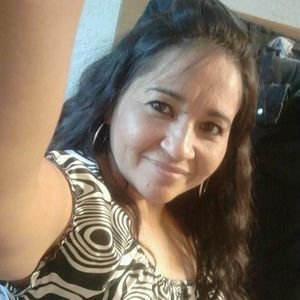 Meet your Posher, Becky